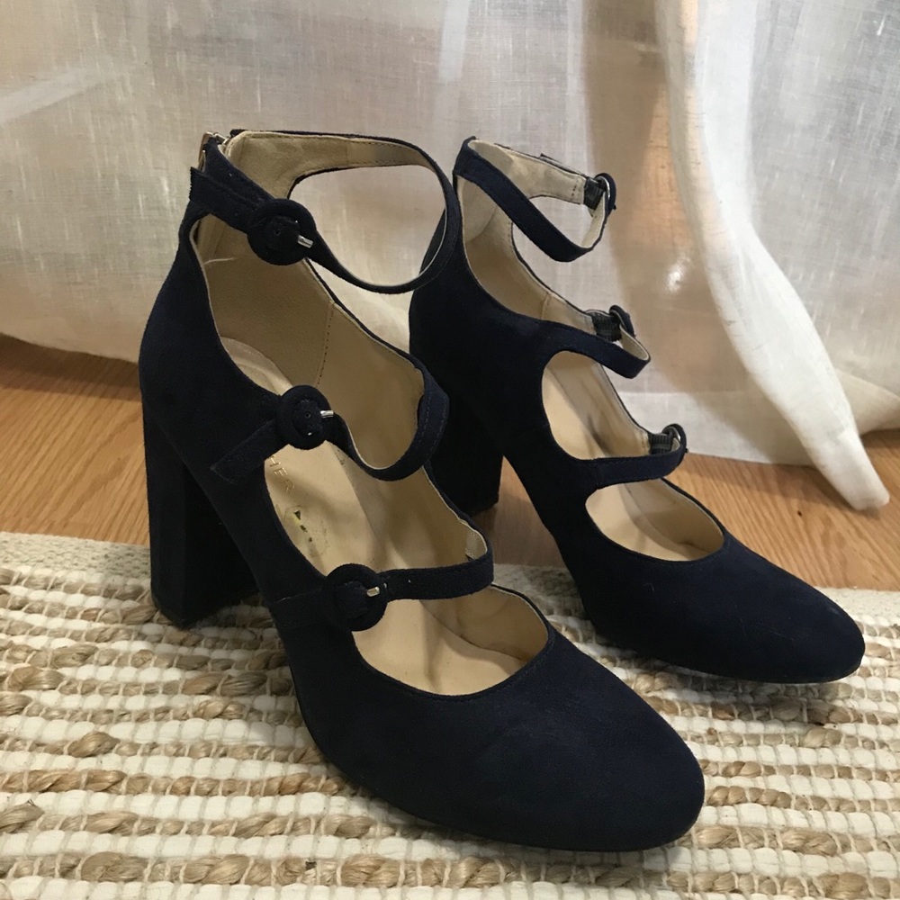 Navy blue buckle up heel